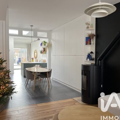 Maison 4 pièces 399500 €