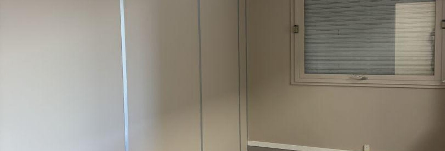 Commerce  300 m² à louer à Compiègne (60200)