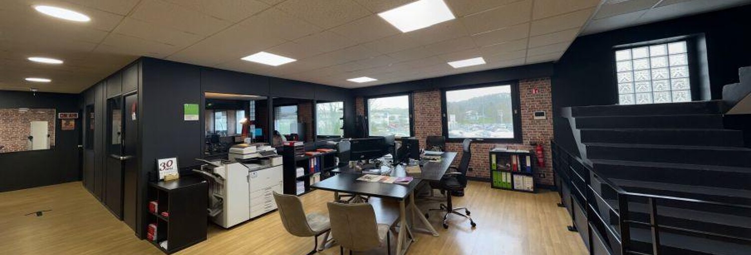 Commerce  592 m² à louer à Compiègne (60200)