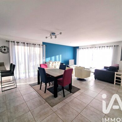 Maison 5 pièces 399900 €