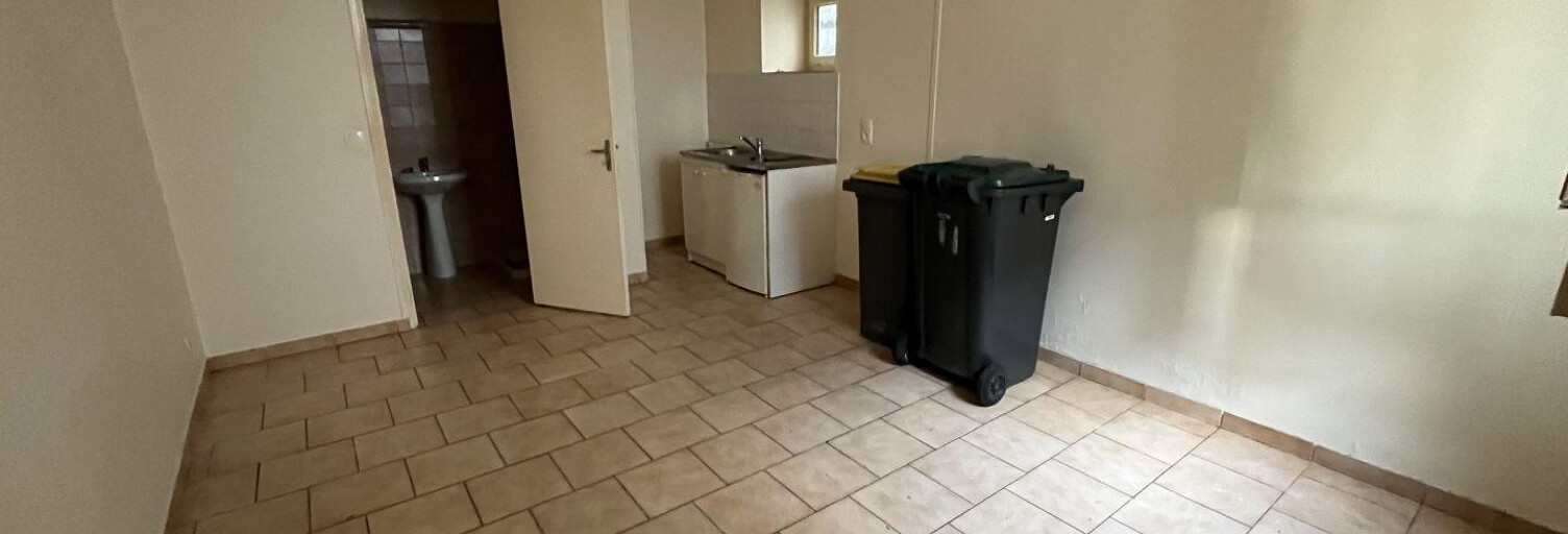 Appartement 1 Pièce 21 m² à louer à Charly-sur-Marne (02310)