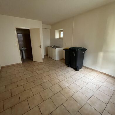 Appartement 1 pièces 330 €