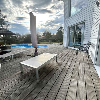 Maison 6 pièces 472000 €