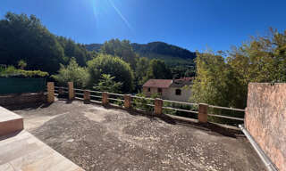 Appartement 2 Pièces 79 m² à vendre à Le Revest-les-Eaux (83200)