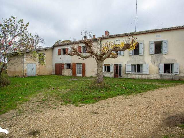 Maison 8 pièces 200 m² à Mourens — photo du bien