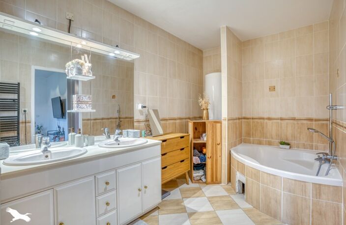 Contemporaine de 6 pièces principales — photo 5
