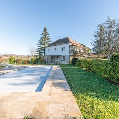 Maison 6 pièces 251904 €