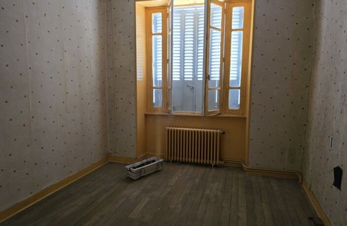 Maison de bourg de 14 pièces principales — photo 5