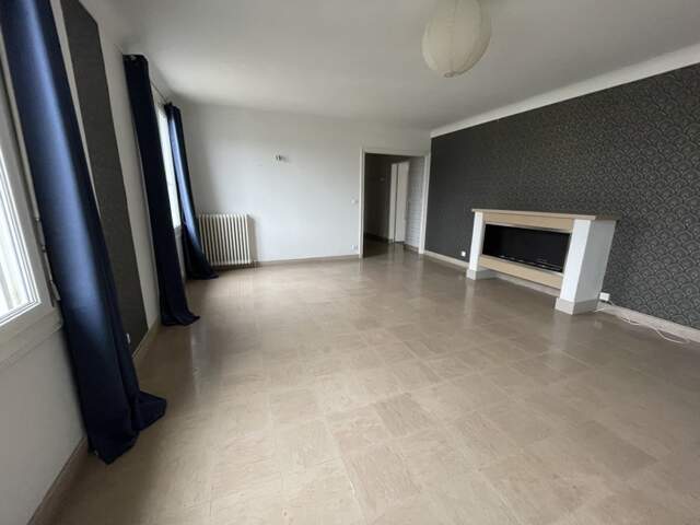 Appartement 7 pièces 131 m² à Loches — photo du bien