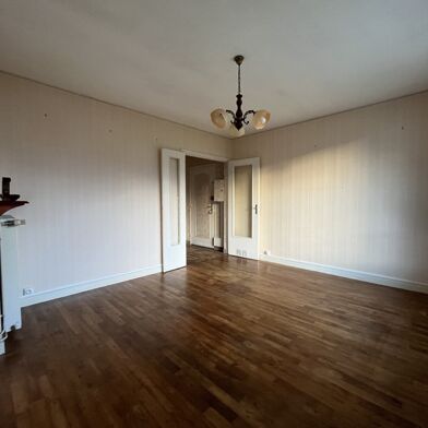 Appartement 3 pièces 106880 €