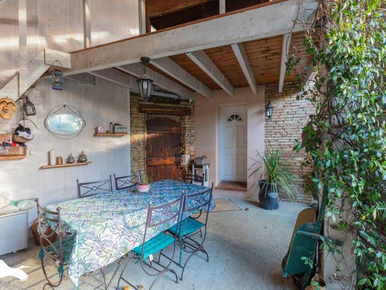 Maison de ville de 6 pièces principales — photo 1