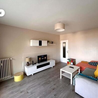 Appartement 4 pièces 106880 €