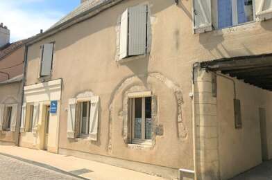 Maison 8 pièces 93415 €