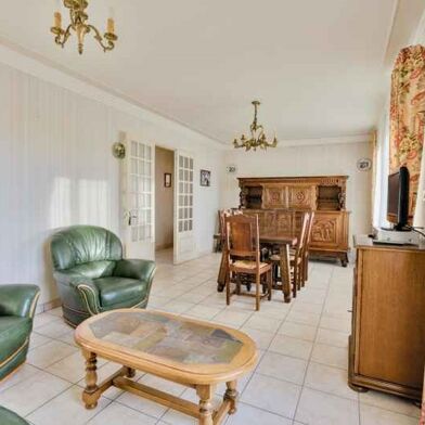 Maison 5 pièces 218325 €