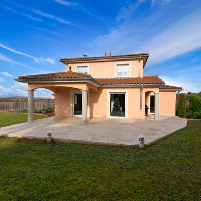 Maison 5 pièces 545000 €