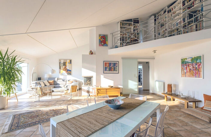 MAISON - 210m2 - CHARBONNIÈRES-LES-BAINS — photo 5