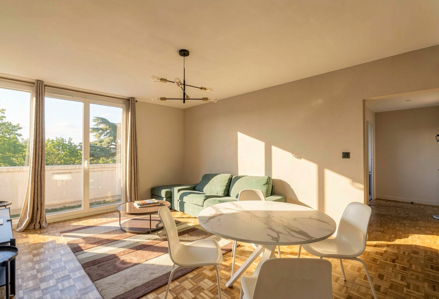 APPARTEMENT - 80m2 - LYON 5 — photo 1