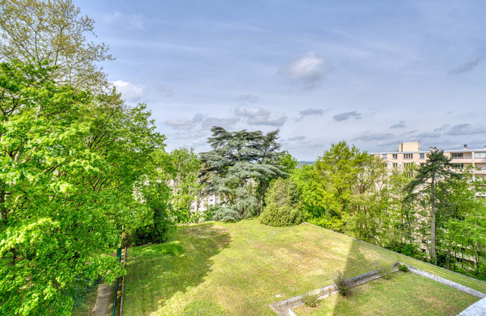 APPARTEMENT - 80m2 - LYON 5 — photo 4