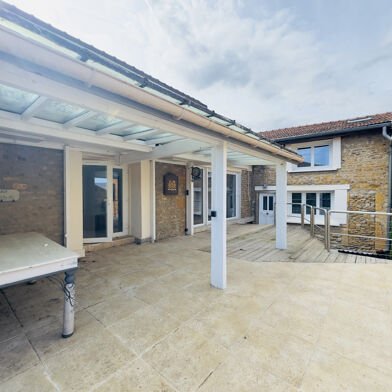 Maison 8 pièces 469000 €