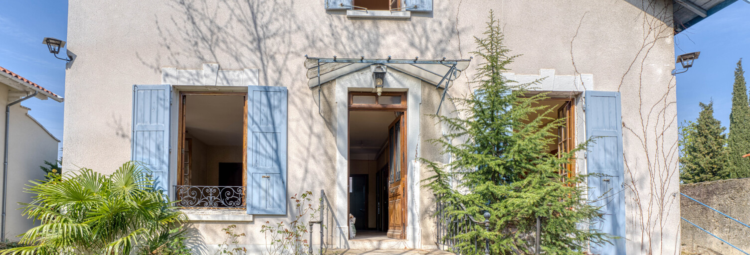 Maison 7 Pièces 182 m² à vendre à Sainte-Foy-lès-Lyon (69110)