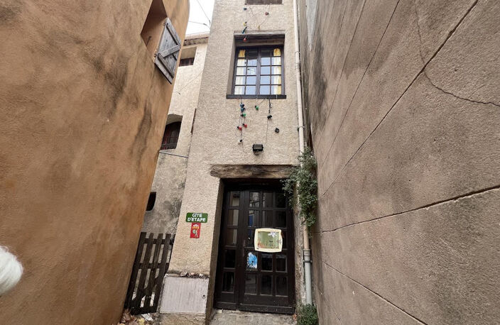 A vendre Grande maison de village  à Puyloubier, 29 pièces, 7 chambres — photo 3