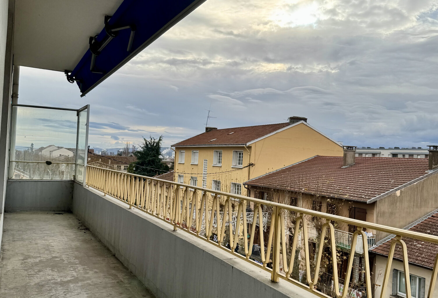 Appartement T2 -55M2 avec balcon — photo 1