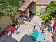 À VENDRE   ENSEMBLE IMMOBILIER UNIQUE AVEC GÎTE ADAPTÉ ET DE — photo 2