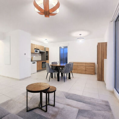 Appartement 3 pièces 1090 €