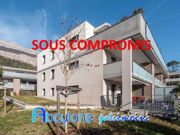 Appartement T4 de 93,93 m² avec terrasse et jardin — photo 1