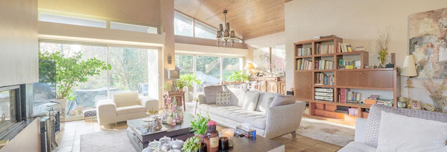 Maison 9 Pièces 230 m² à vendre à Montbéliard (25200)