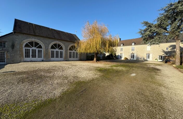 Propriété d’exception en pierre – 316 m² habitables – Nouveauté sur le marché – Idéale pour projet professionnel ou grande demeure familiale CARENTAN (50) — photo 2