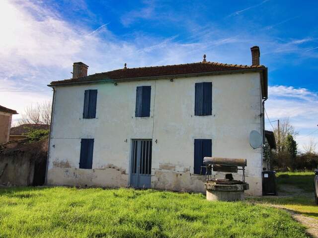 Maison en pierre à rénover – Aillas — photo du bien