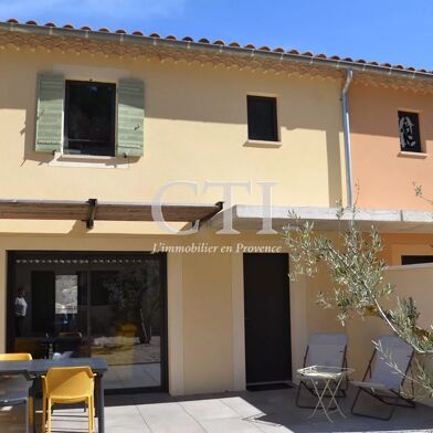 Maison 5 pièces 599000 €