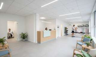 Divers  192 m² à vendre à Nîmes (30000)