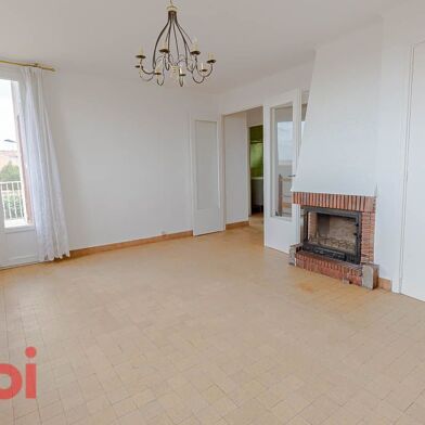 Maison 5 pièces 1369 €