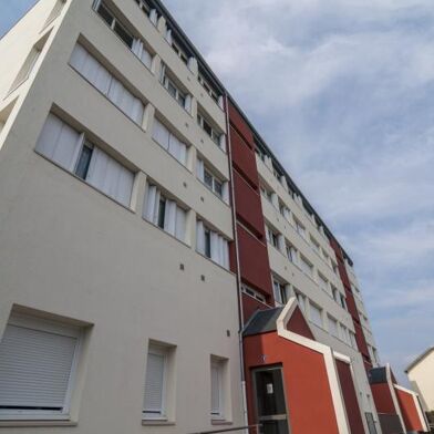 Appartement 4 pièces 468 €