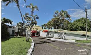 Immeuble  723 m² à vendre à Gourbeyre (97113)