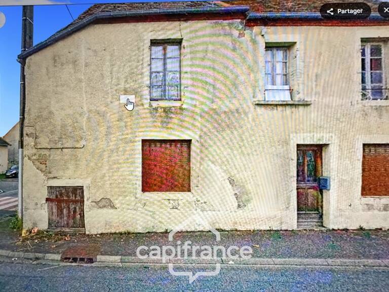 Maison à vendre HURIEL (03) Maison de ville à rénover — photo 1