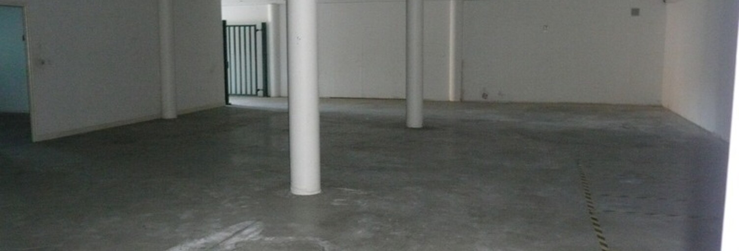 Commerce 8 Pièces 366 m² à louer à Châteaubernard (16100)