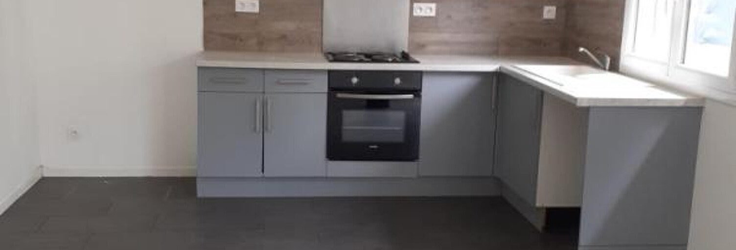 Maison 5 Pièces 90 m² à louer à Villandraut (33730)