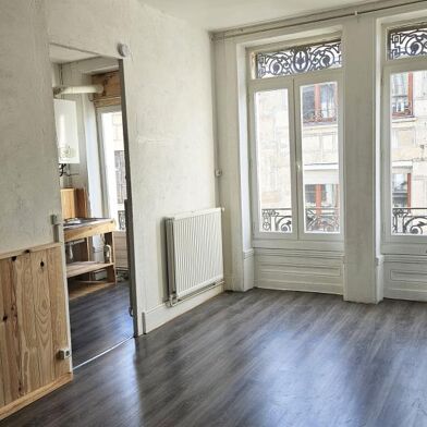 Appartement 2 pièces 380 €