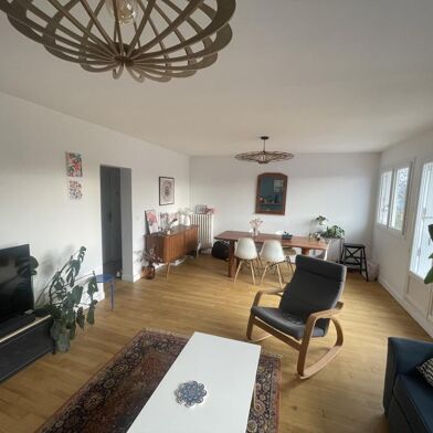 Appartement 3 pièces 850 €