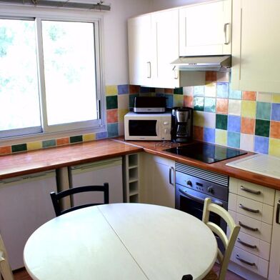 Appartement 1 pièces 700 €