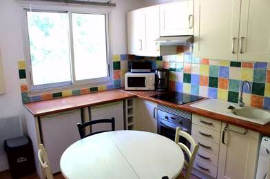 Appartement 1 pièces 700 €