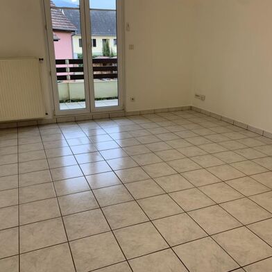 Appartement 2 pièces 710 €