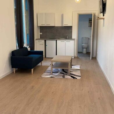 Appartement 1 pièces 700 €
