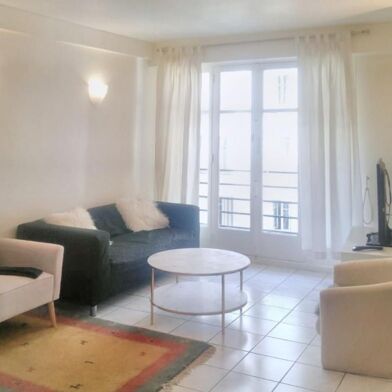 Appartement 1 pièces 1300 €