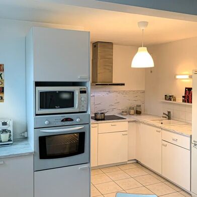 Appartement 2 pièces 746 €