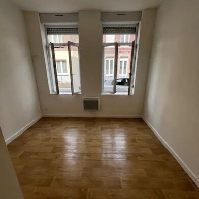 Appartement 2 pièces 766 €
