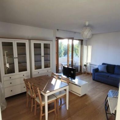 Appartement 4 pièces 1500 €